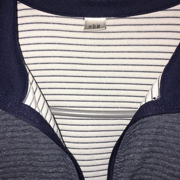 Adidas Quarter Zip - Picture 2 of 4